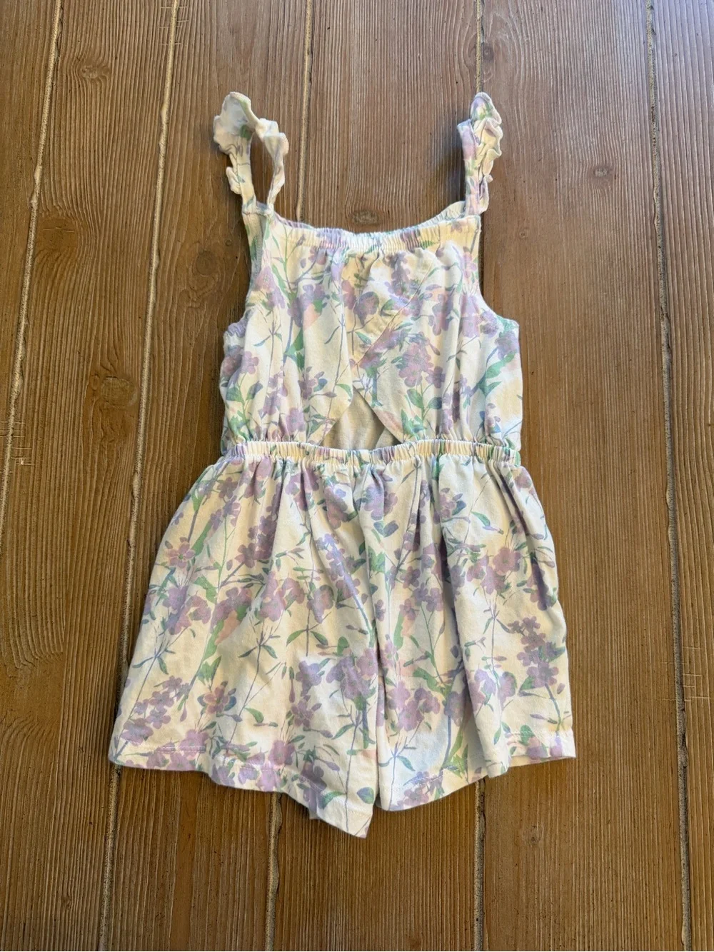 Bailey Lane Girls Floral Cotton Romper in Light Purple and Cream